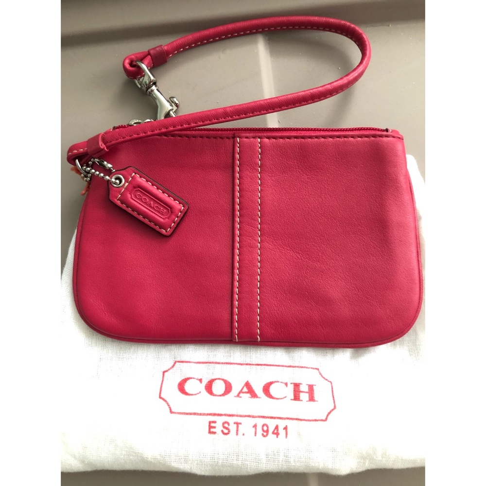 NWOT Pink Coach Wallet / Wristlet